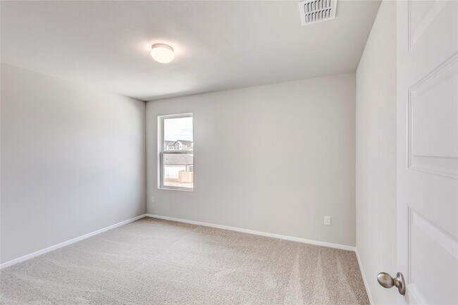 Building Photo - 2607 Derwent Dr