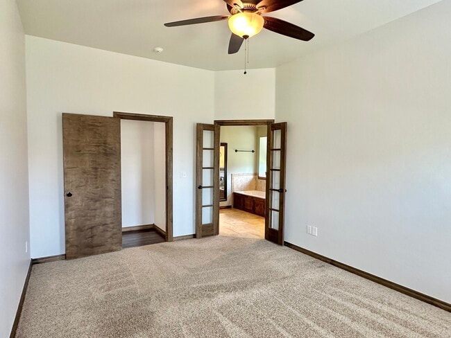 Building Photo - 709 Abilene Way