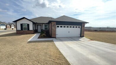 Building Photo - 12432 Armstrong Dr