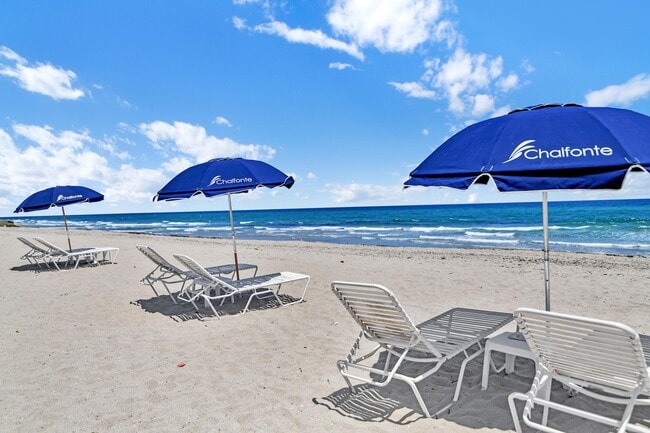 Building Photo - 550 S Ocean Blvd