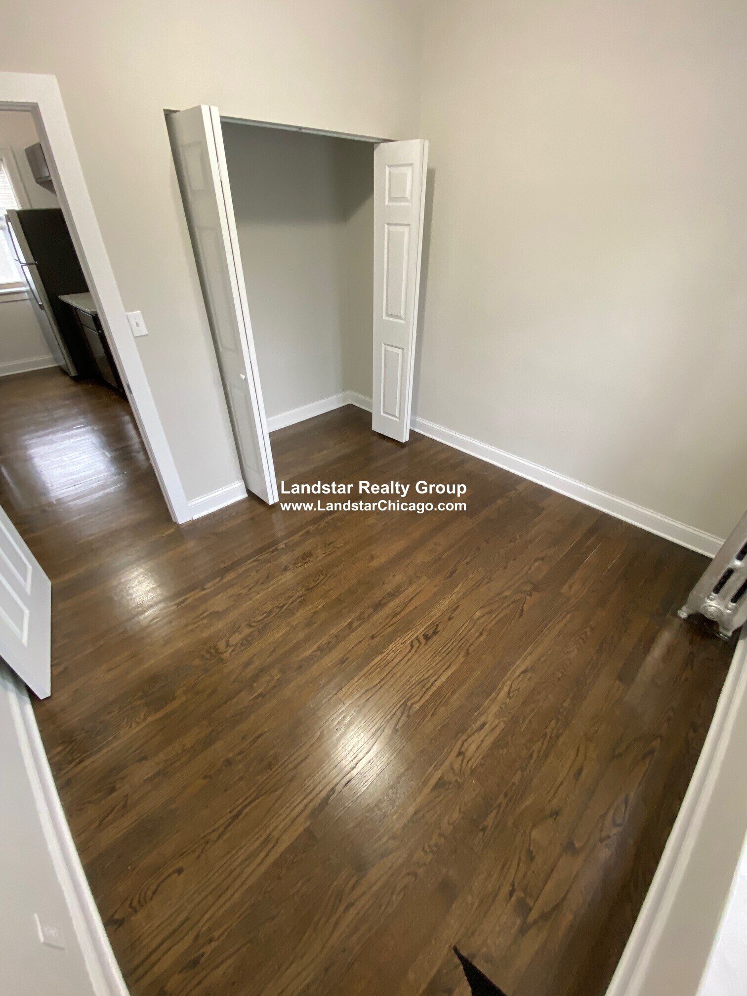 Building Photo - 732 Reba Pl