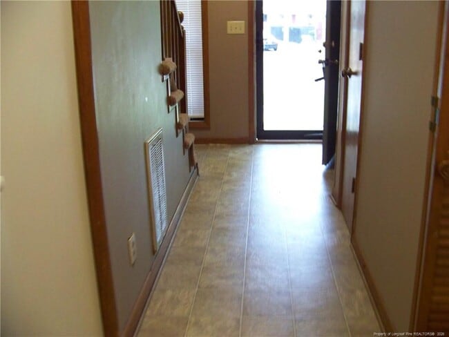 Building Photo - 1198 Windham Ct