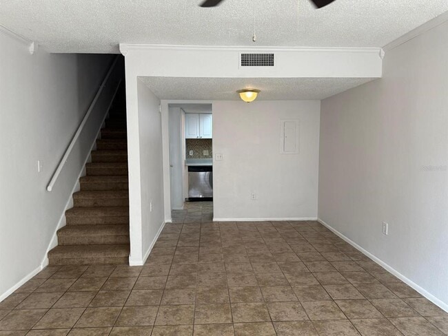 Building Photo - 4269 S Semoran Blvd