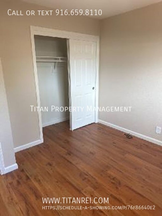 Building Photo - 7227 Camel Rock Way