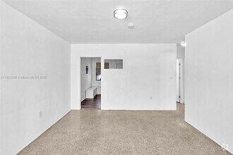 Building Photo - 5802 NE 3rd Ave
