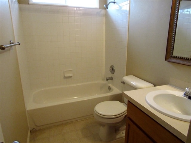 Building Photo - 7801 Ash Point Cir