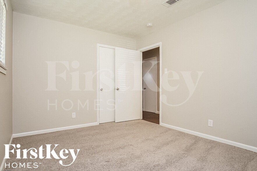 Building Photo - 9301 Gettysburg Ave