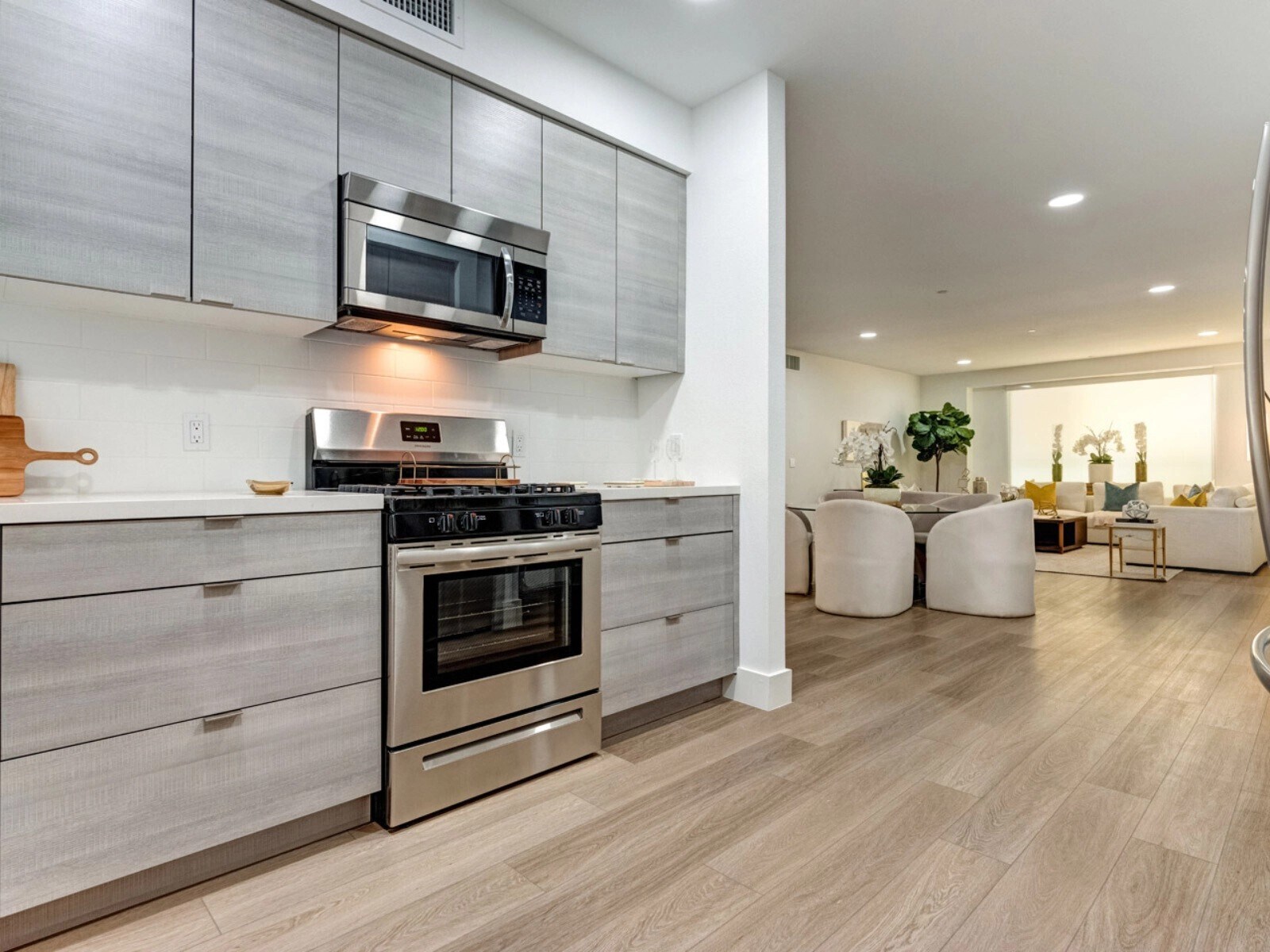 Building Photo - 1330 Federal Ave