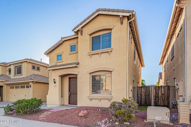 Building Photo - 15170 N 145th Ln