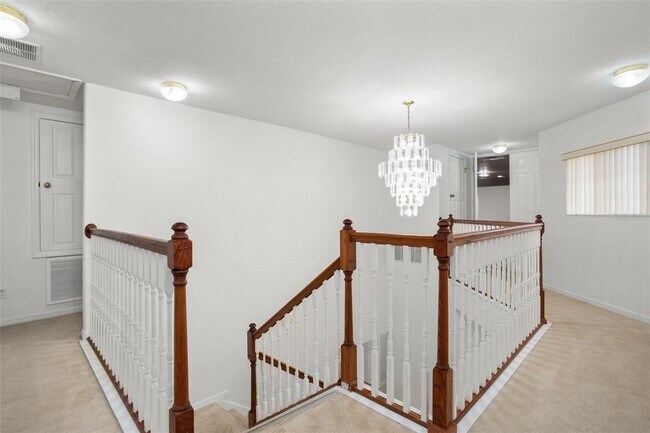 Building Photo - 9727 Mountain Lake Dr