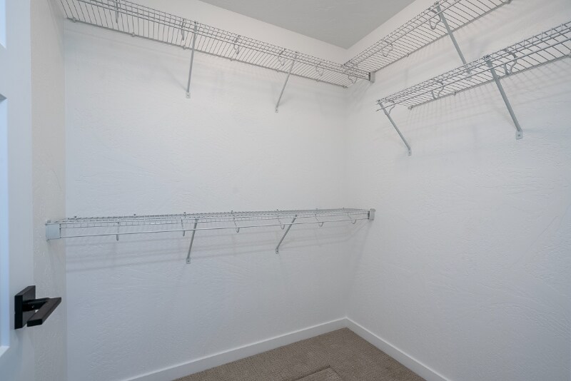 Building Photo - 116 W View Dr