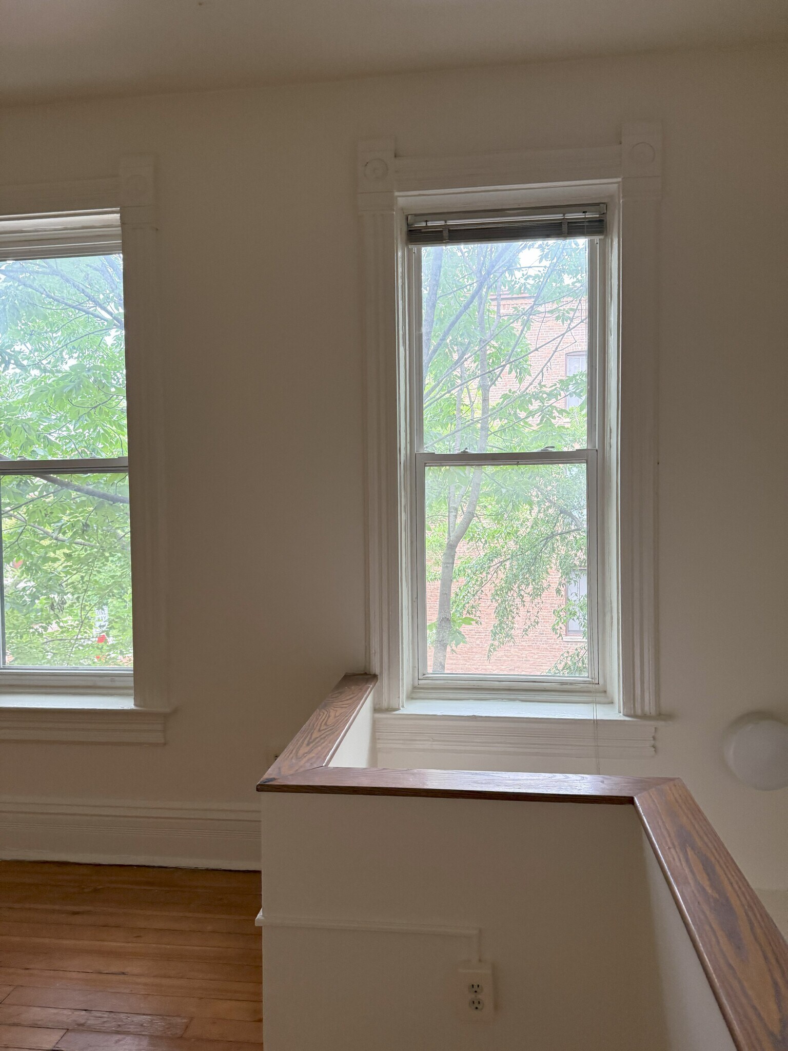 top of landing - 2059 N Clifton Ave