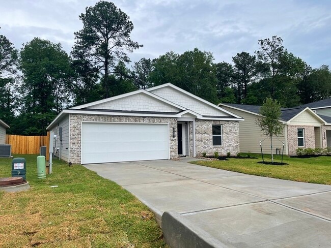 Building Photo - Call 832-538-3442 To Schedule Your Showing...