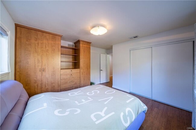 Building Photo - 1951 Alpha St