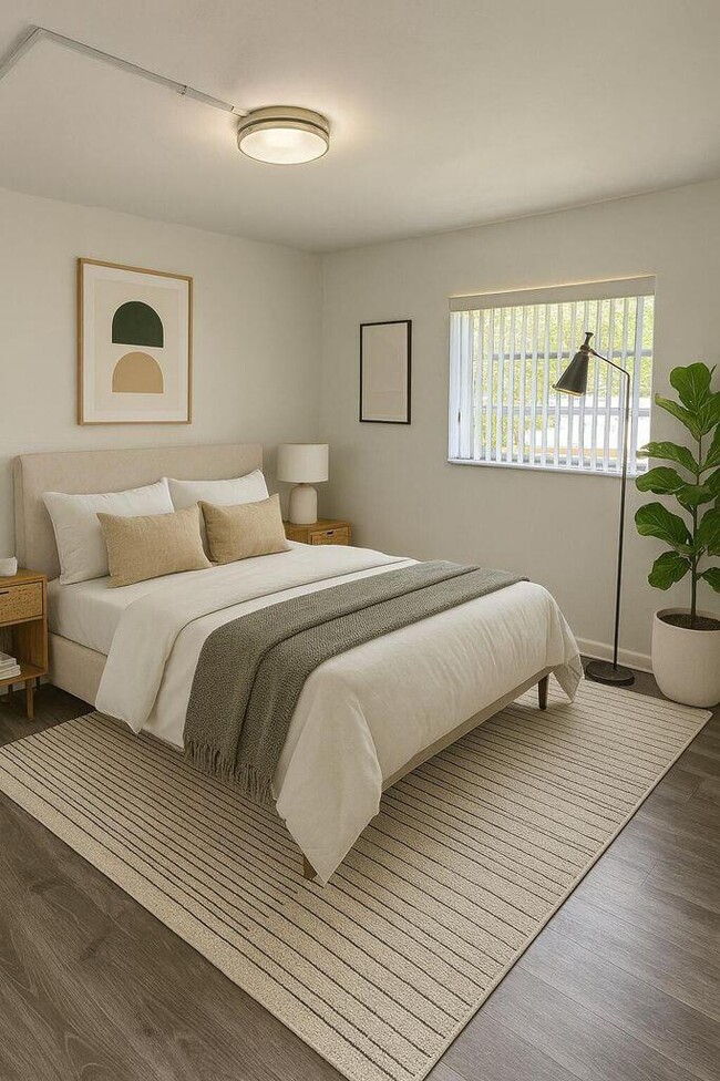 Building Photo - 1500 S 20th Ave