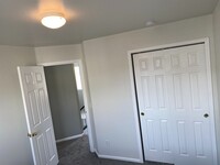 Building Photo - 14215 White Peak Dr