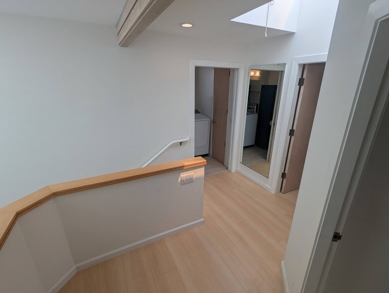 Upstairs landing - 2346 Cedar St