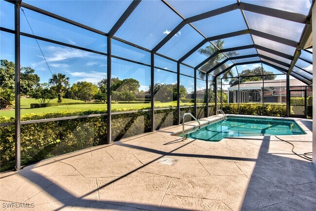 Building Photo - 2106 Imperial Golf Course Blvd