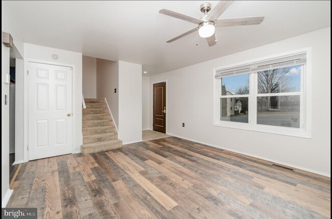 Building Photo - 2722 Buxton Ct