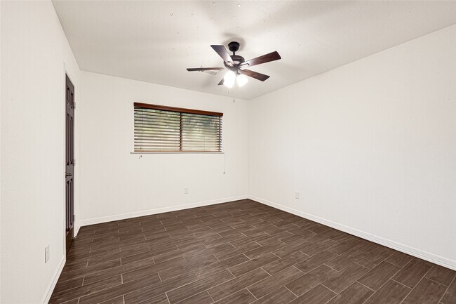 Building Photo - 11427 Sagegrove Ln