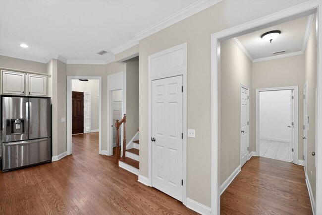 Building Photo - 2979 Gateland Square