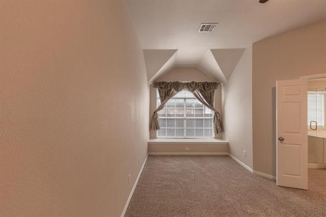 Building Photo - 2034 Westbury Ln