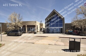 Building Photo - 401 Tippen Pl