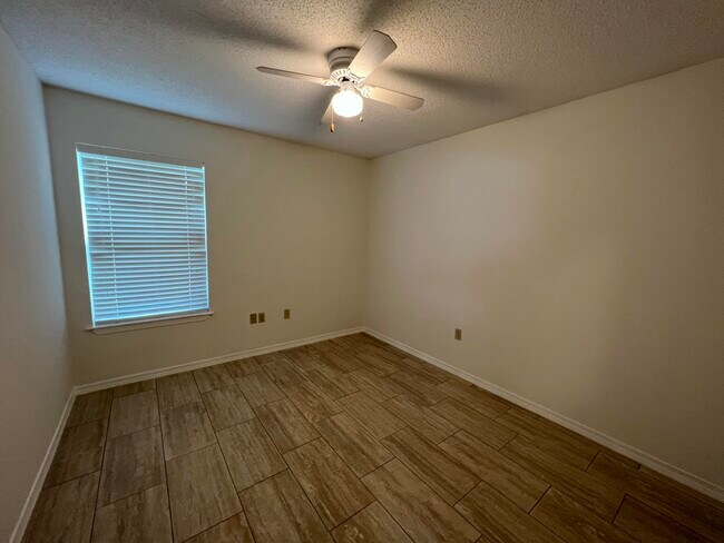 Building Photo - 71 Olde Cypress Cir NW