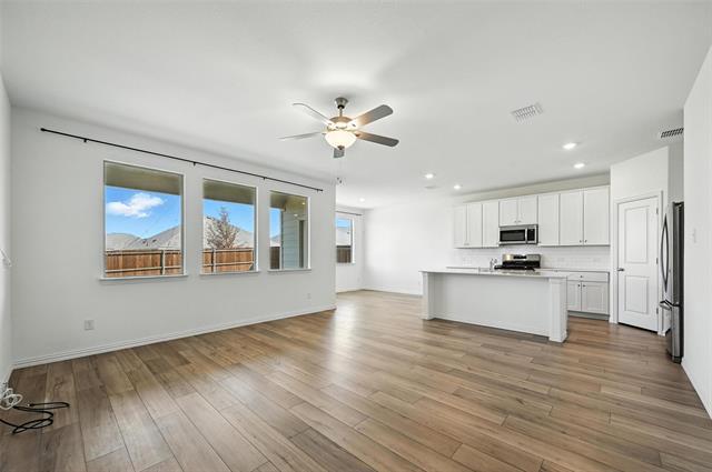 Building Photo - 3008 Chinkapin Ln