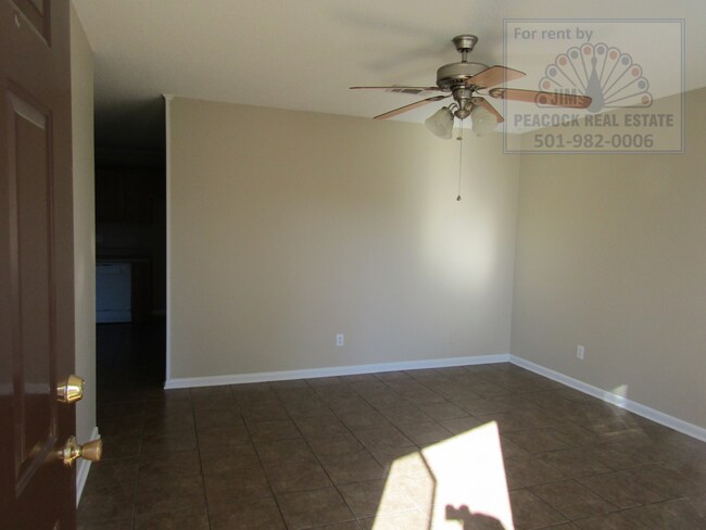Building Photo - 3022 Hines Dr