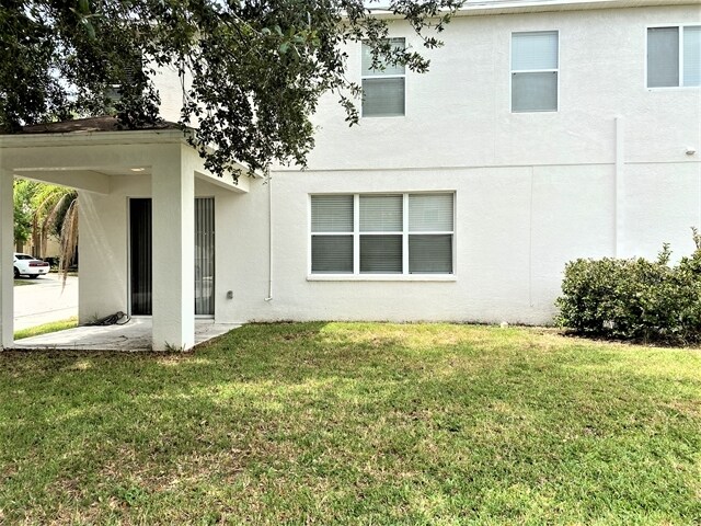 Building Photo - 10501 Marsanne Pl