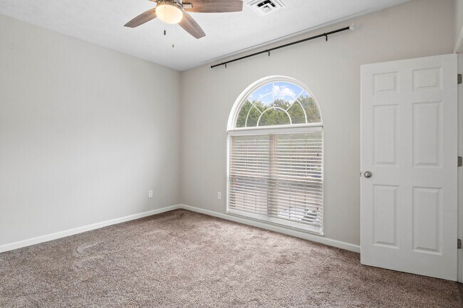Building Photo - 4805 Lyons View Pike