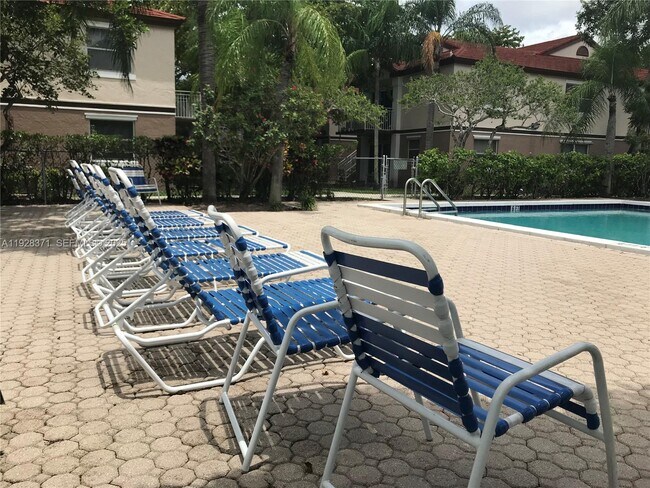 Building Photo - 1250 SW 113th Terrace