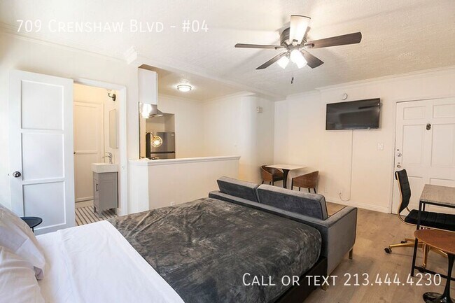 Building Photo - 709 Crenshaw Blvd