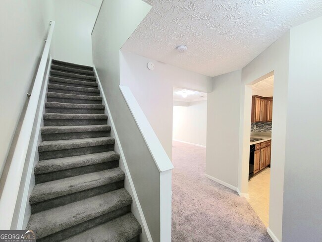 Building Photo - 4010 Browne Ct