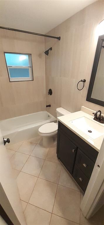 Building Photo - 1429 Lake Highland Dr