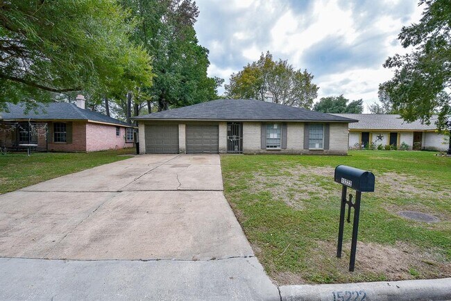 Building Photo - 15222 Morning Dove Dr