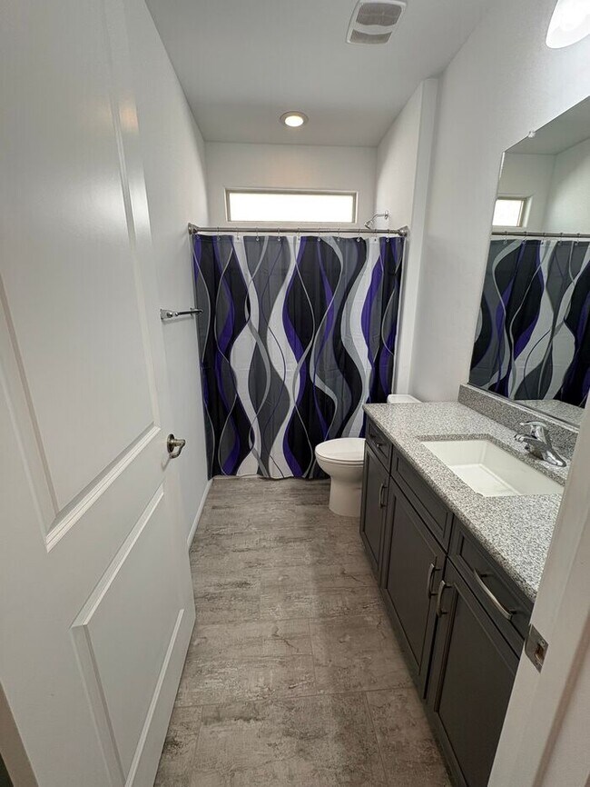 Building Photo - SAGUARO TRAILS 2bd PLUS DEN and 2ba HOME AVAILABLE NOW!!