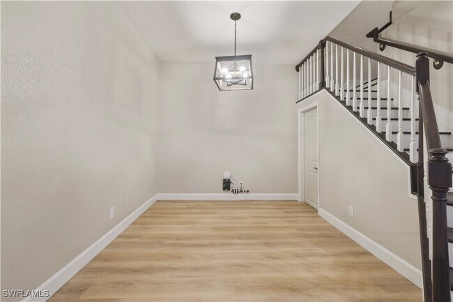 Building Photo - 9149 Spring Mountain Way