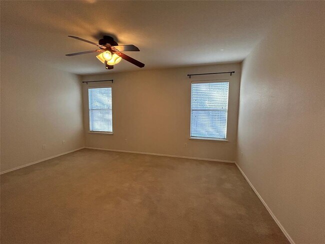 Building Photo - 17418 Dashwood Creek Dr