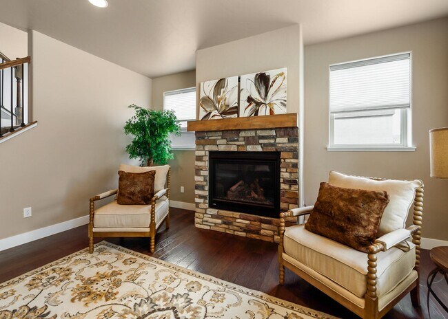 Building Photo - D20 4 Bed Home in The Farm