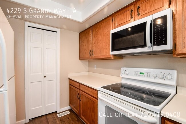 Building Photo - 4229 S Granby Way
