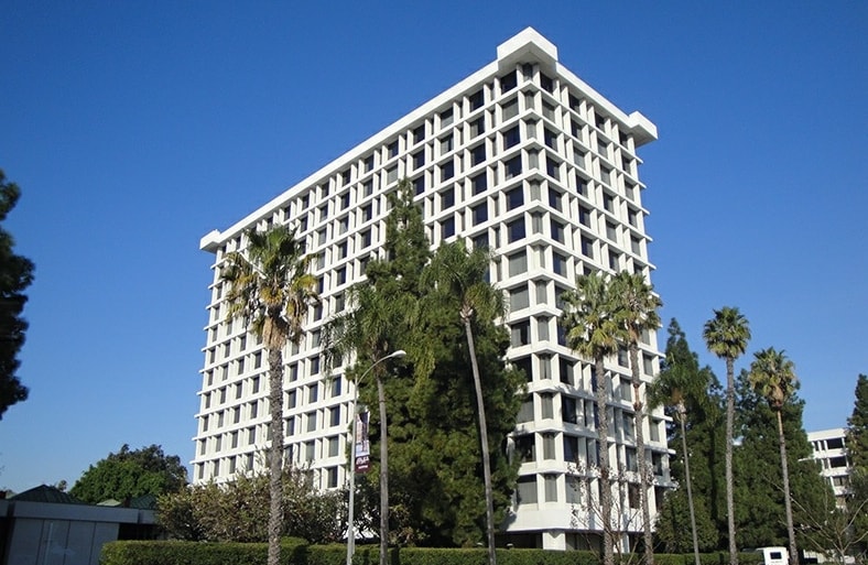 Building Photo - Bay Towers at Bixby Knolls - 55+ Senior Ap...