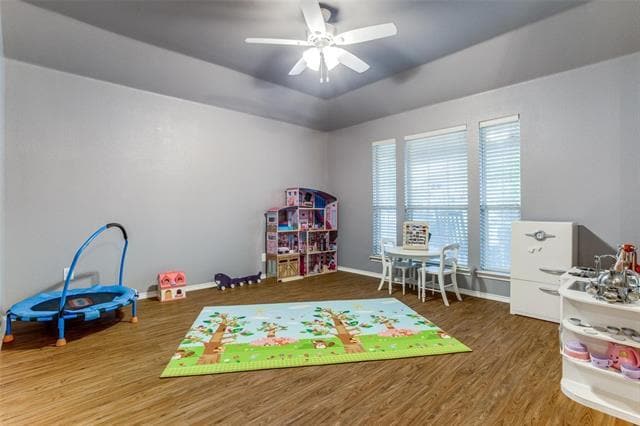 Building Photo - 9800 Old Field Dr