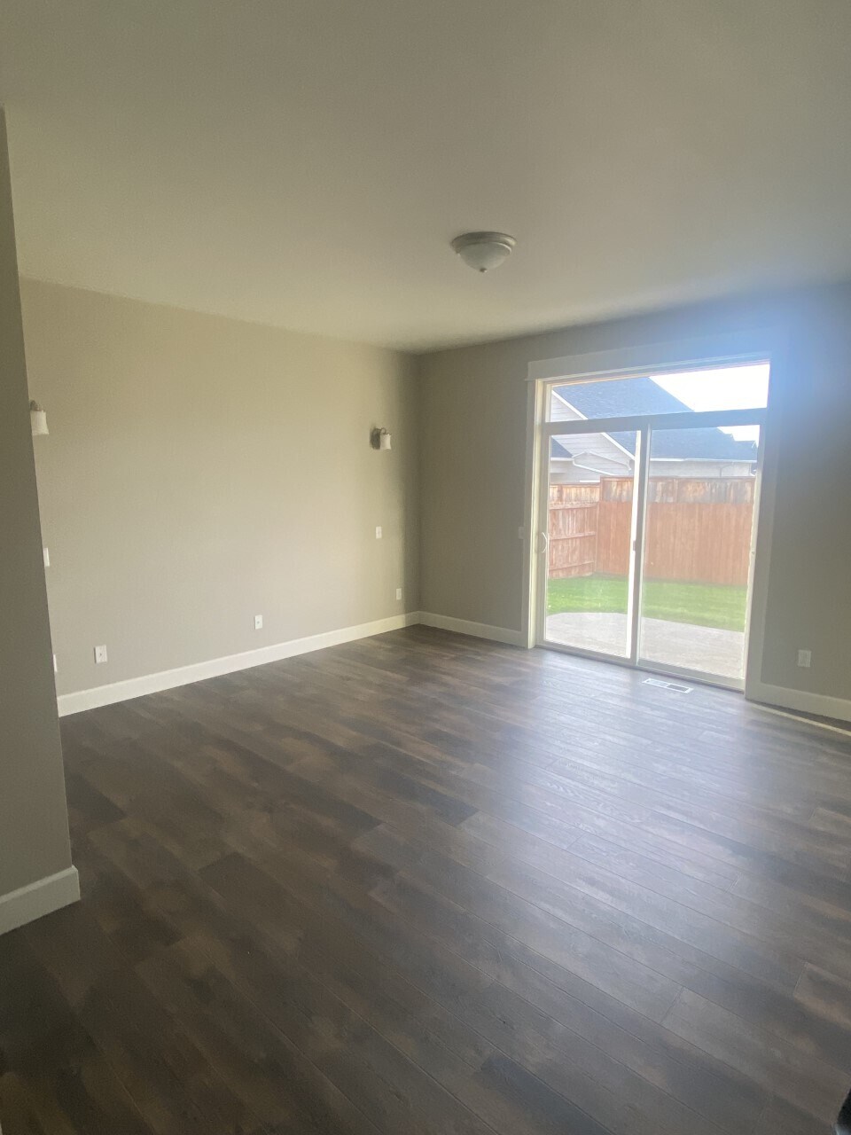 Master Bedroom - 1706 E Ashford Way
