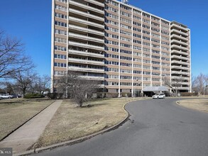 Building Photo - 1200 Marlton Pike