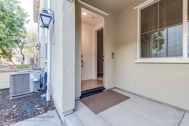 Building Photo - 3250 E Yountville Dr