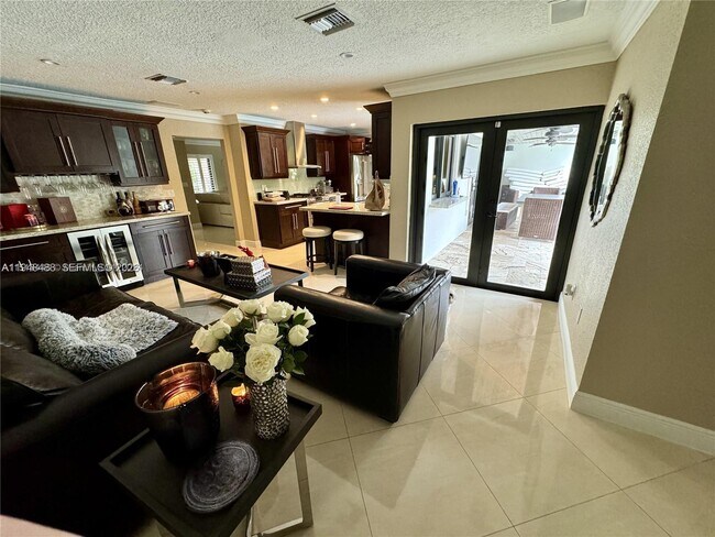 Building Photo - 15101 Garvock Pl