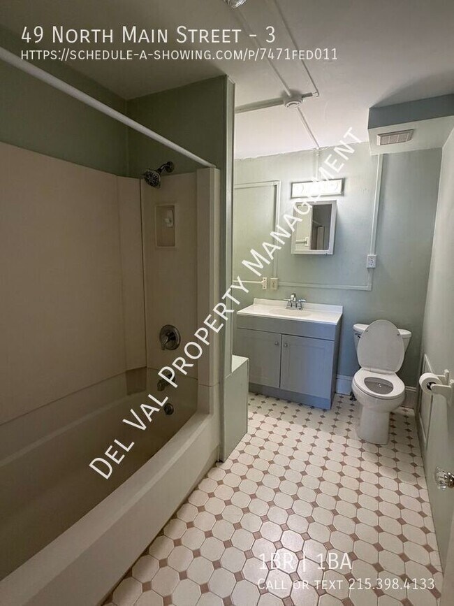 Building Photo - 49 N Main St