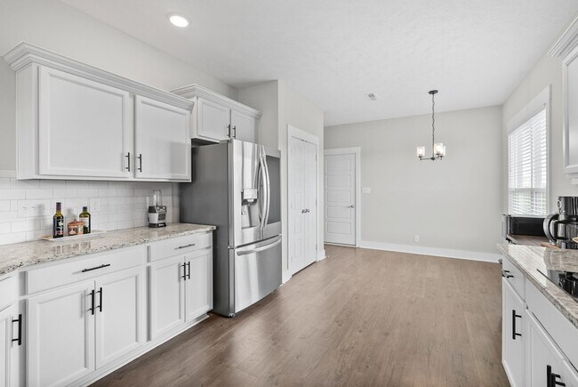 Building Photo - 538 Fieldview Wy